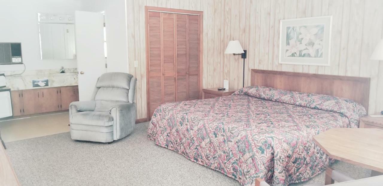 ماجي فالي Tanglewood Motel And Log Cabins المظهر الخارجي الصورة