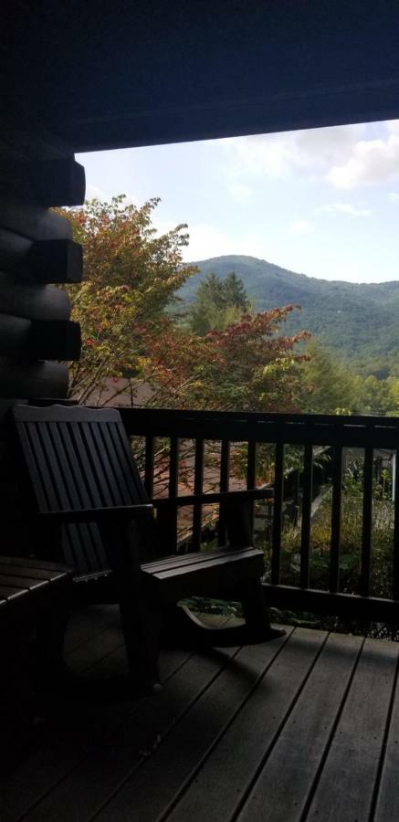 ماجي فالي Tanglewood Motel And Log Cabins المظهر الخارجي الصورة
