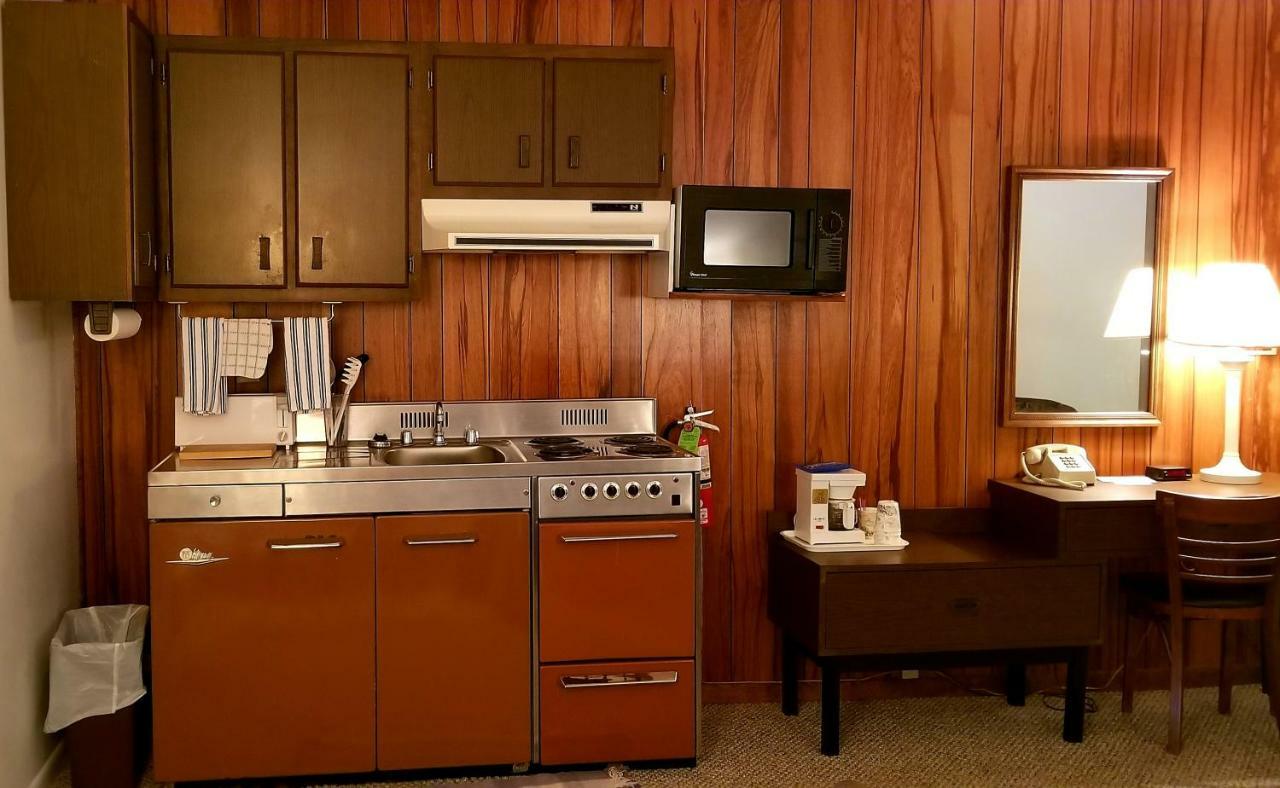ماجي فالي Tanglewood Motel And Log Cabins المظهر الخارجي الصورة